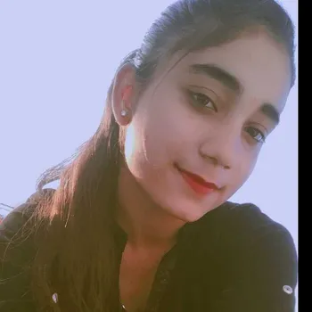 Divyanshi Sachdeva  - Best Home Tutor in Avas Vikas yojna no. 3, Kanpur