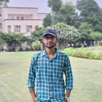 Abhishek Shukla - Best Home Tutor in shastri nagar, Kanpur
