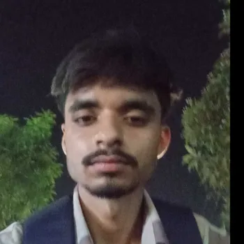 Ayush - Best Home Tutor in J K puri, Kanpur