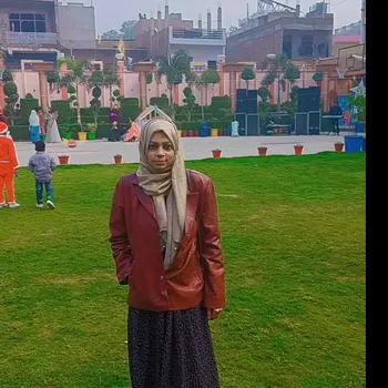 Noorzahida khatoon - Best Home Tutor in Rawatpur, Kanpur