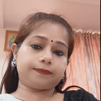 Suchi Bhatnagar - Best Home Tutor in Kidwai Nagar, Kanpur