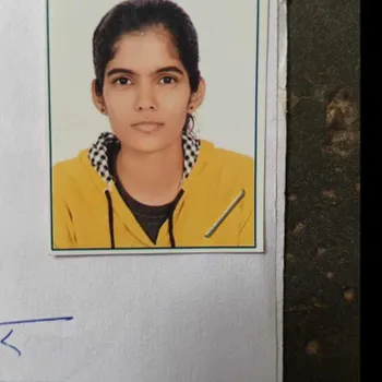 Surabhi - Best Home Tutor in Rawatpur, Kanpur