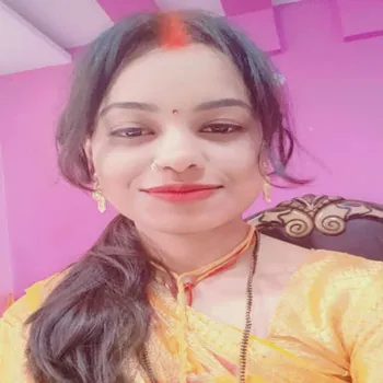 Shweta rawat  - Best Home Tutor in Sisamau, Kanpur