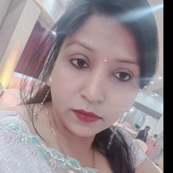 Anamika Saxena - Best Home Tutor in Barra, Kanpur