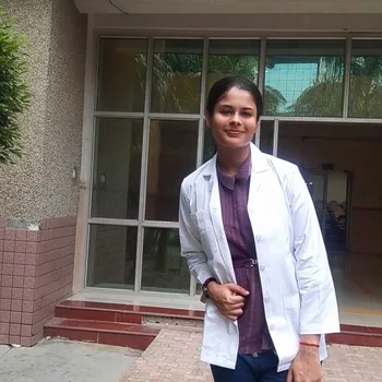 Jaya Trivedi - Best Home Tutor in Sisamau, Kanpur