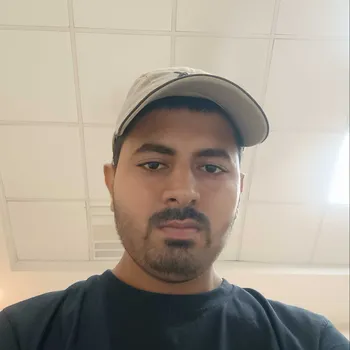 Prabhakar Anand home tutor in shastri nagar Kanpur