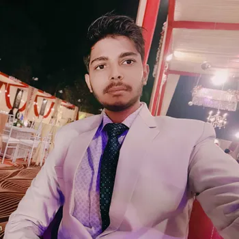 Raj Gupta home tutor in Azad Nagar Kanpur